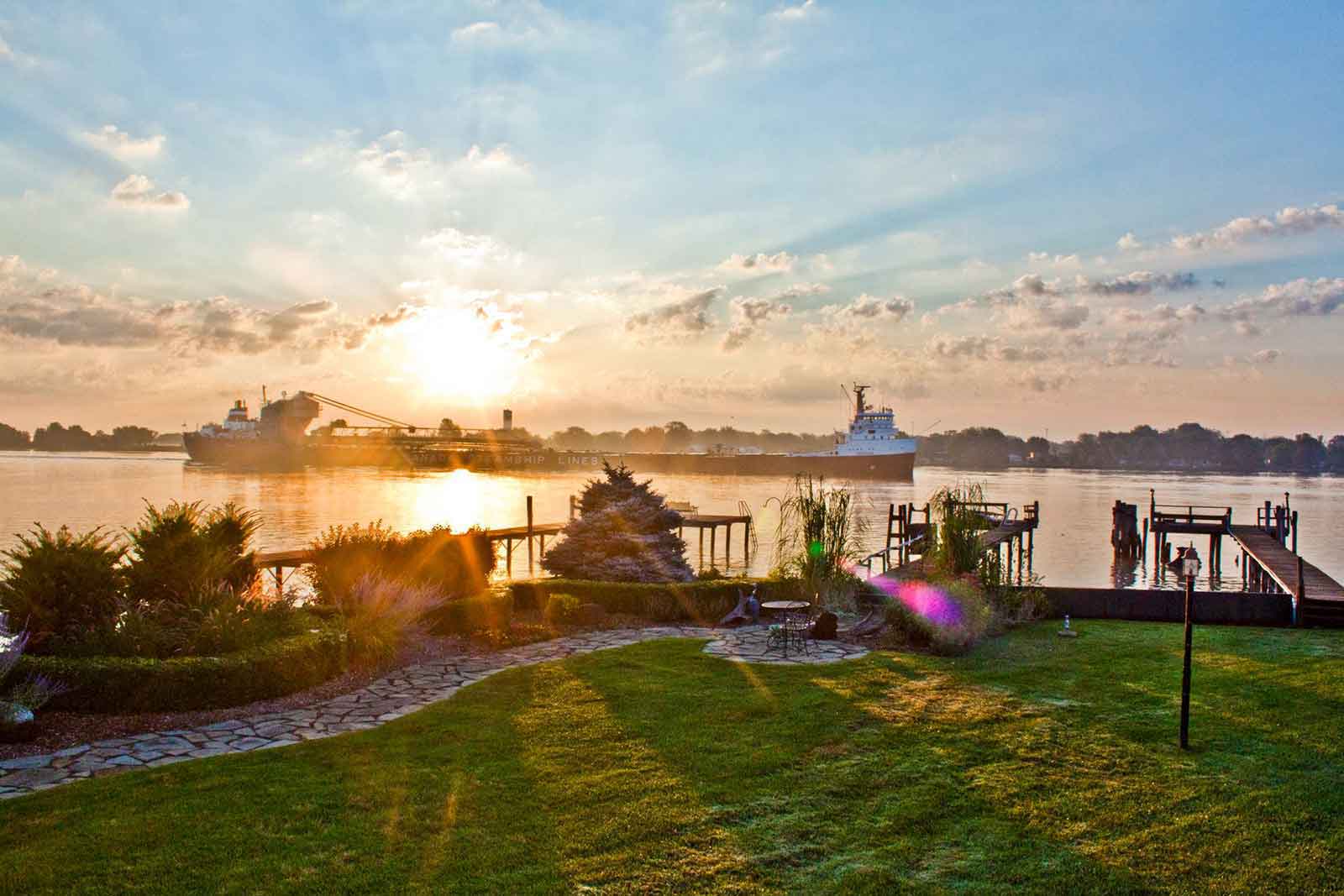 The St. Clair River House Ship Watcher's Paradise on the St. Clair River